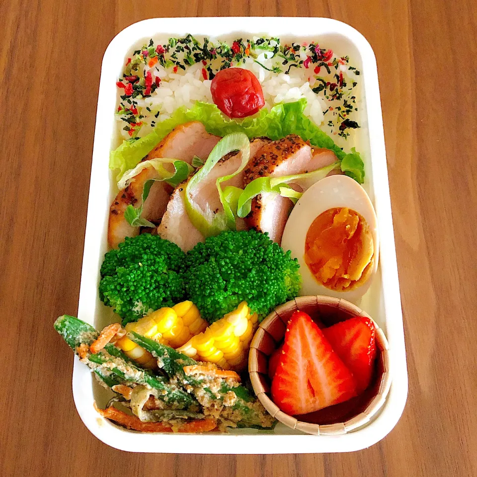 Snapdishの料理写真:鴨肉のロースト弁当|emichococo625さん