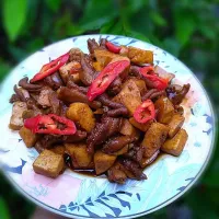 Snapdishの料理写真:sambel goreng usus|karlya_nanaさん