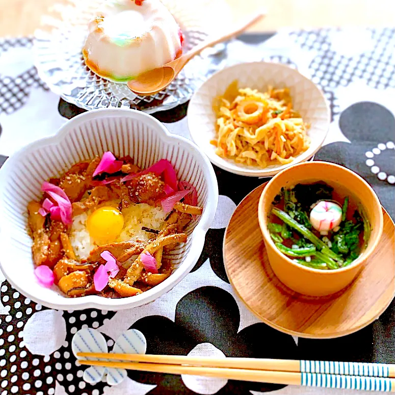 大豆のお肉とフレッシュなめこのバター醤油丼|＊Aloha＊さん