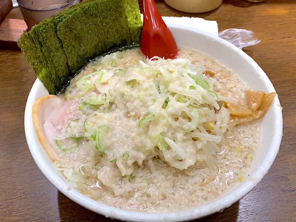 しょうゆらーめん(ギタギタ)|スーケーさん