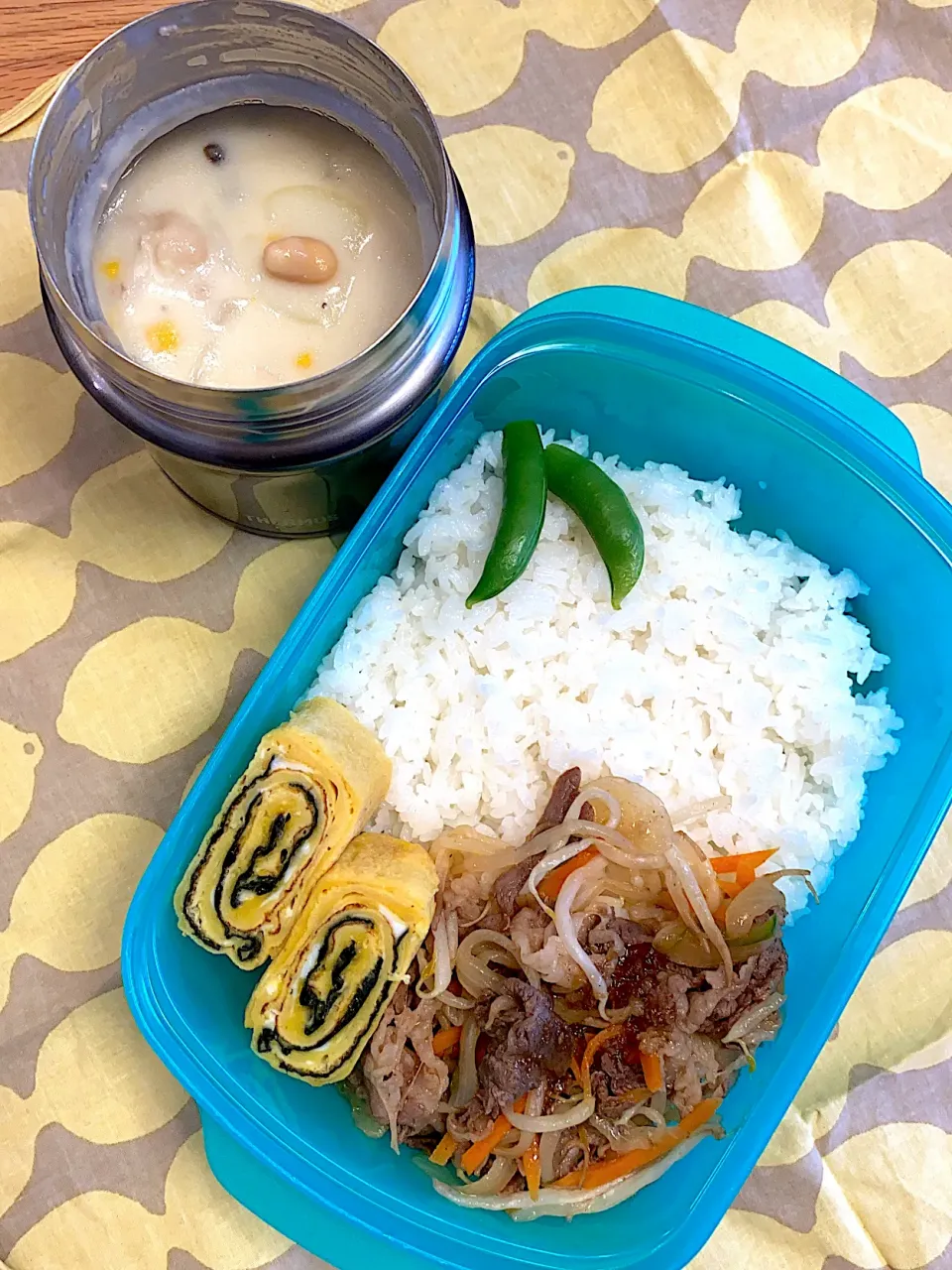 Snapdishの料理写真:2021.5.20高校⚽️男子シチュー弁当～🍱😋|mari-pさん