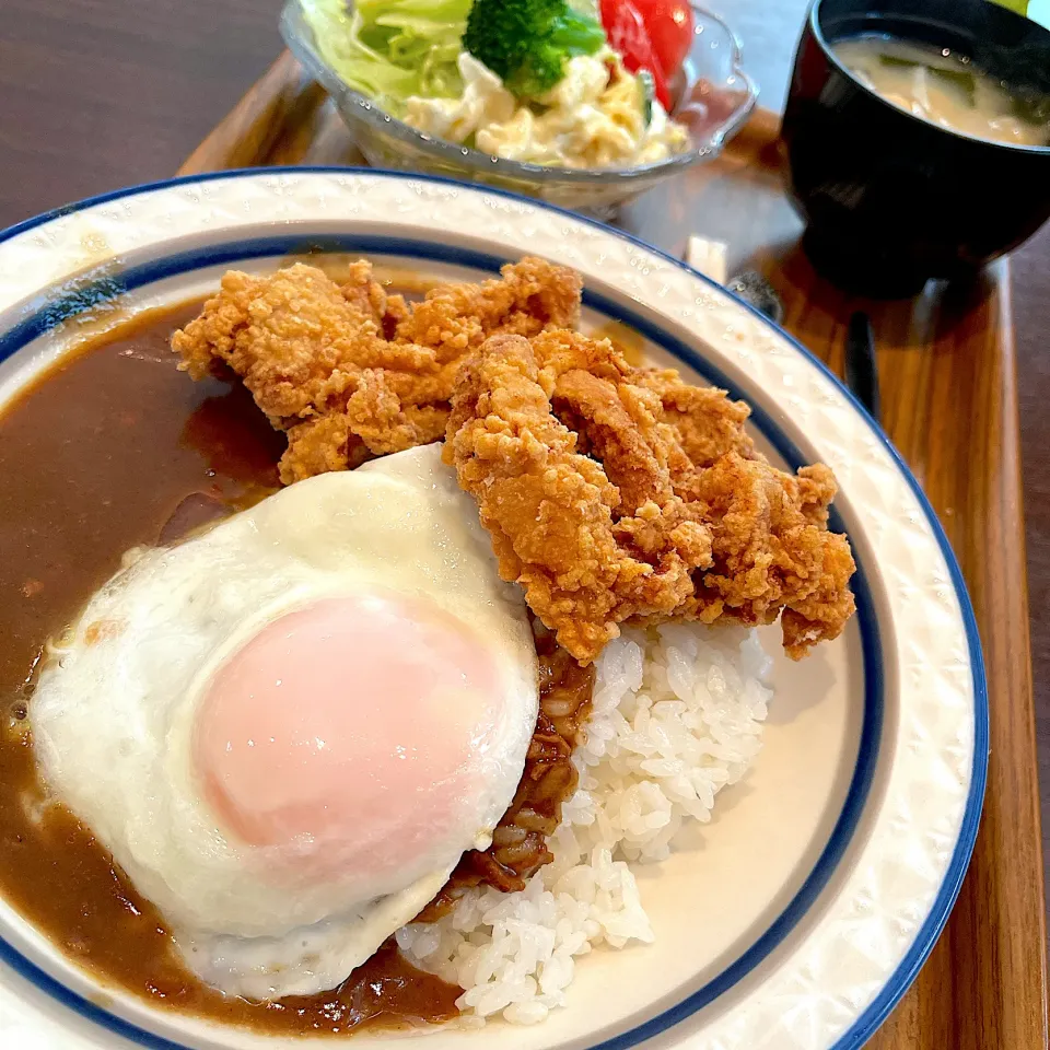 鶏もも肉の唐揚げカレーライス@カプリス(月島)|塩豚骨さん