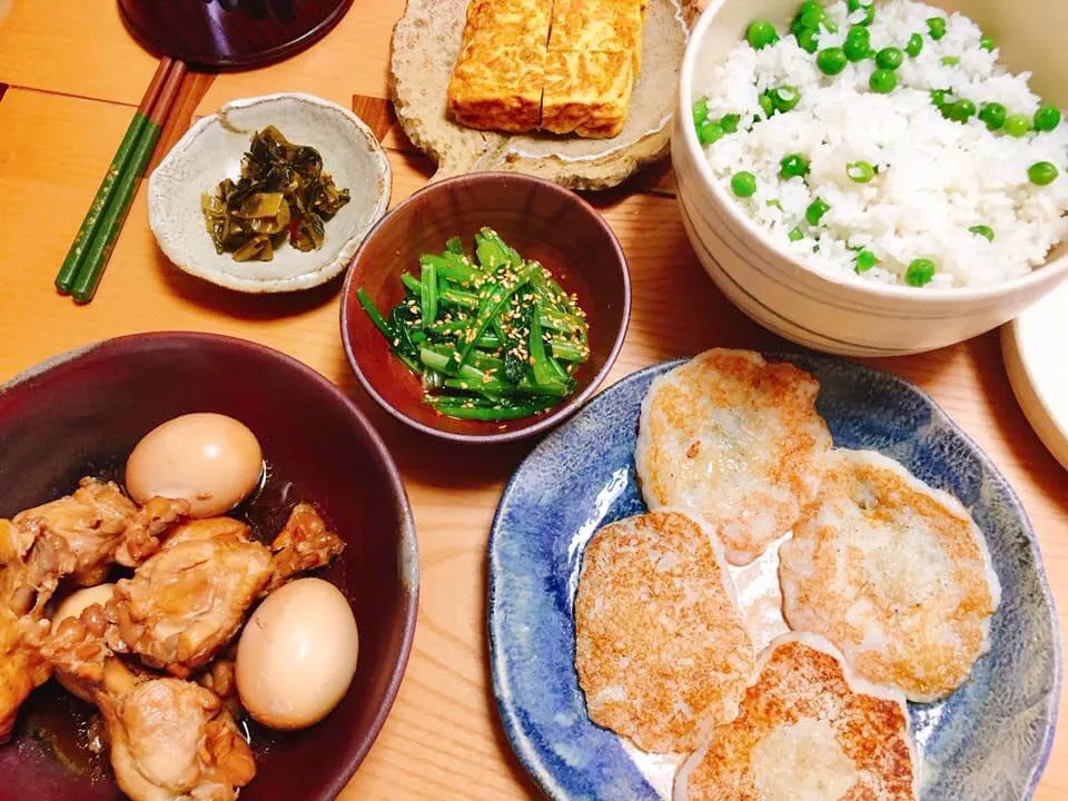 豆ご飯、山芋の焼いたん、鳥のサッパリ煮などで2人飯👍|海斗さん