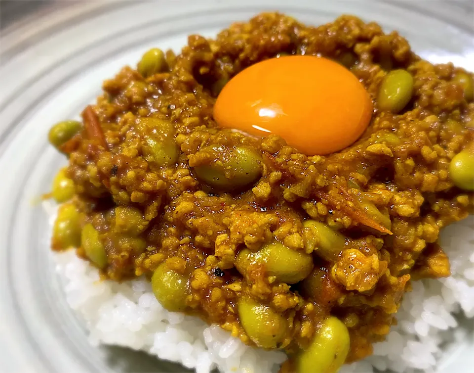 エダマメと鶏肉のドライカレー🍛|buhizouさん