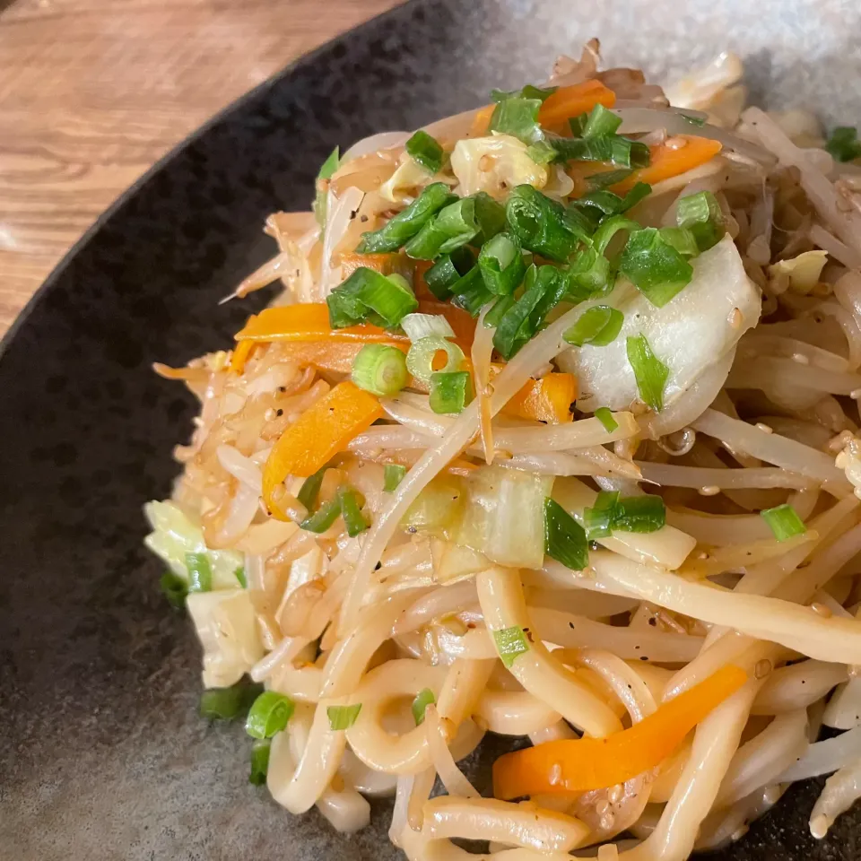 カット野菜の焼きうどん|ゆきっちん(・8・)さん