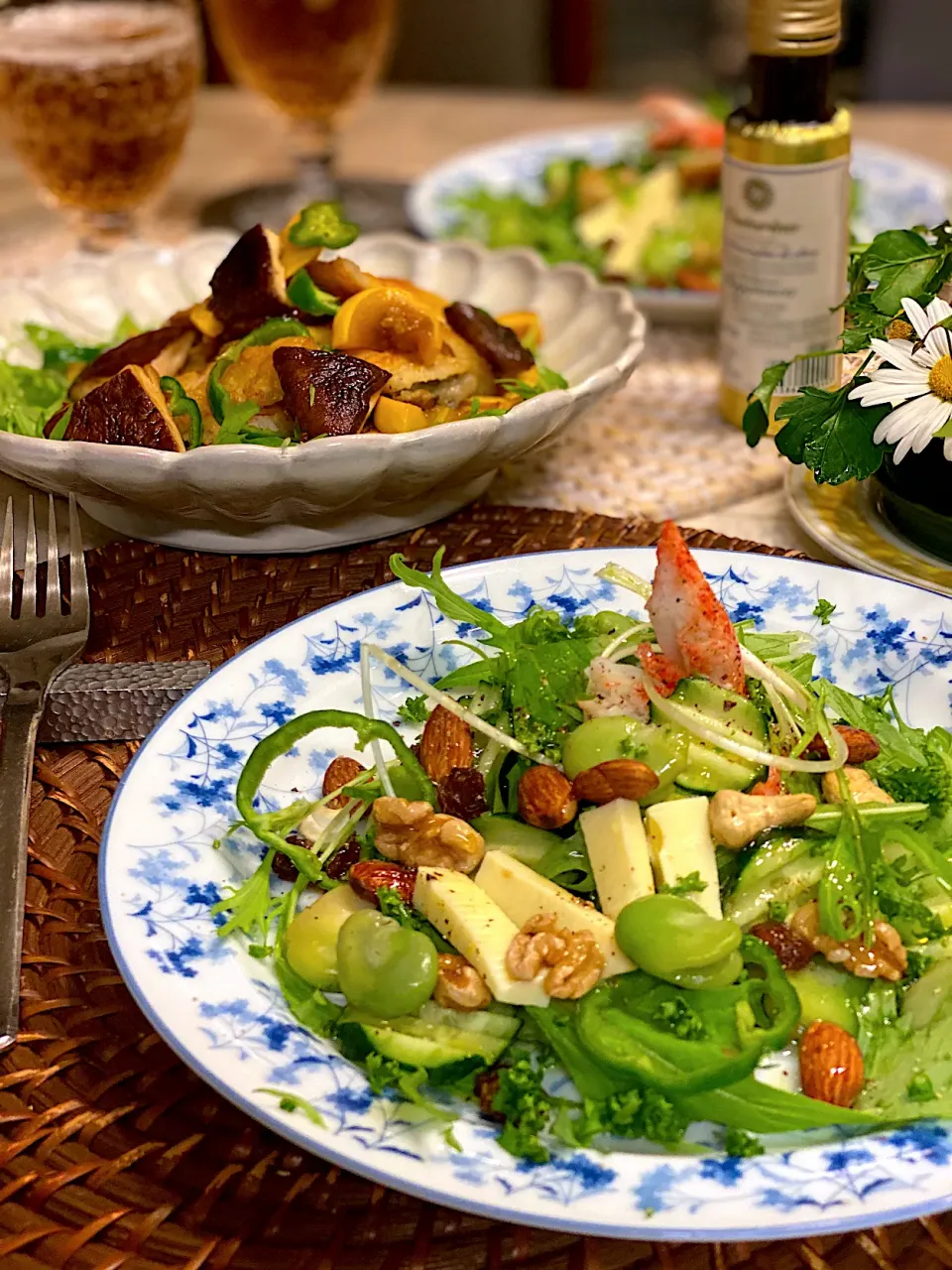 そら豆とナッツのグリーンサラダ🥗と 骨取りカレイのサクサク唐揚げ|paaruさん