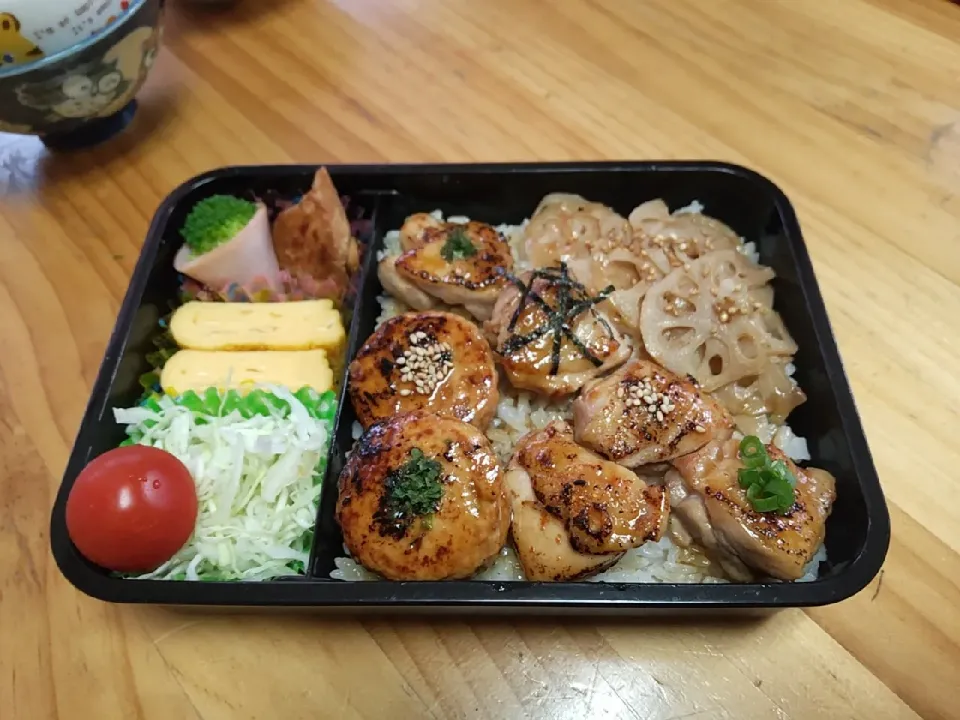 今日の長男さんのお弁当　焼き鳥丼|ペコちゃんさん