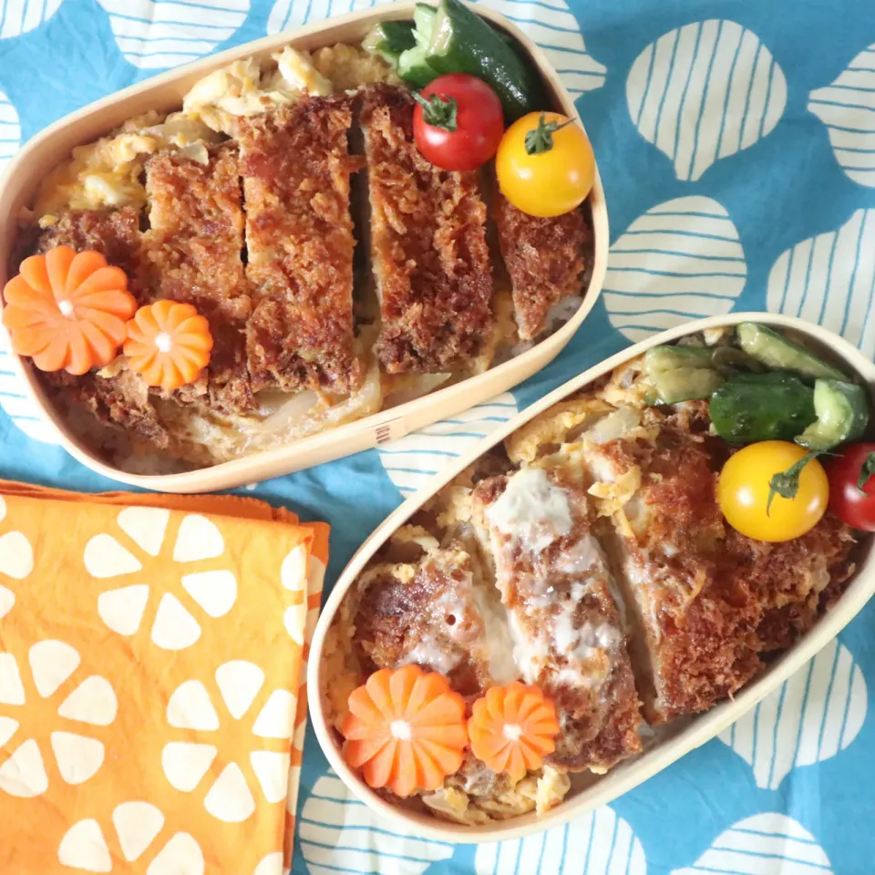 Snapdishの料理写真:高校生男子弁当＆中学生男子弁当🍱カツ丼ー！|なかじー。さん