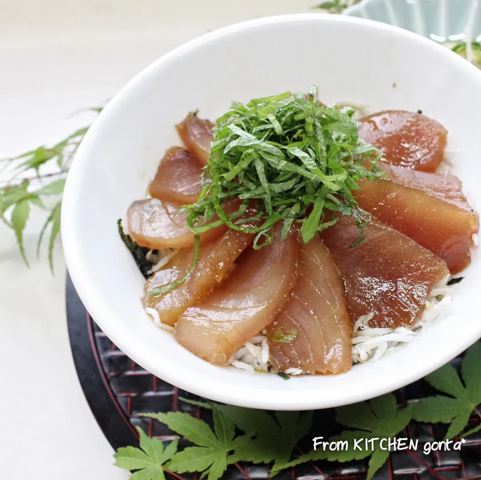 キハダまぐろ🐟の漬け丼🇯🇵﻿|gonta*さん