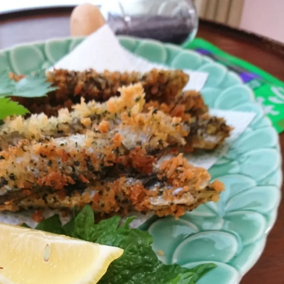 ししゃものゆかりパン粉とかおりパン粉揚げ|とだともさん