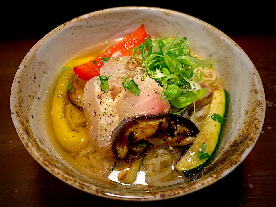 焼き野菜と天然ひらめのそうめん|半田手延べそうめんの店 阿波や壱兆さん