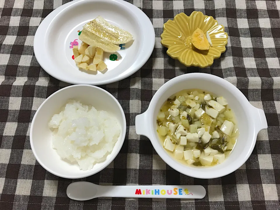 【離乳食】豆腐とじゃがいものだし煮、軟飯、バナナ、卵黄卵白|sayaさん