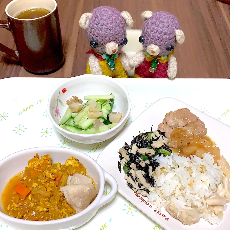 Snapdishの料理写真:お昼ごはん(´・∀・｀)|chagashiさん