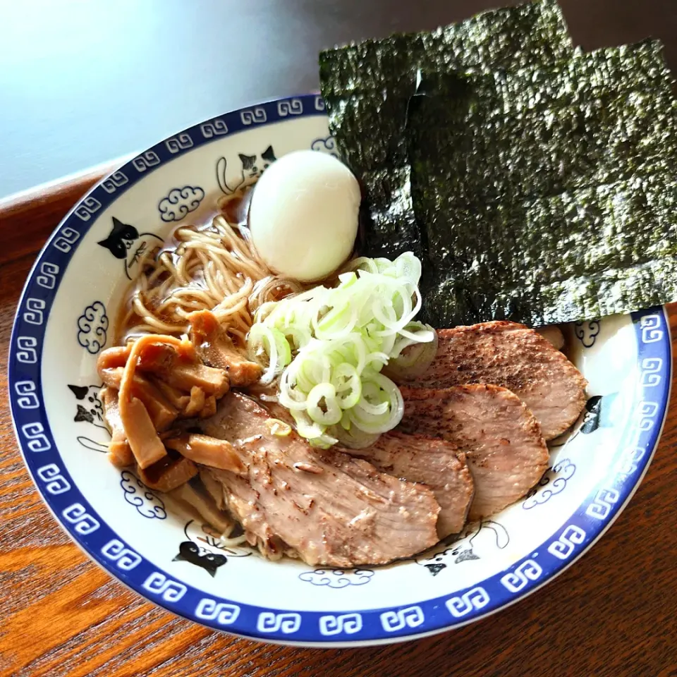 自家製炙りチャーシューしょうゆラーメン|マーガリンさん