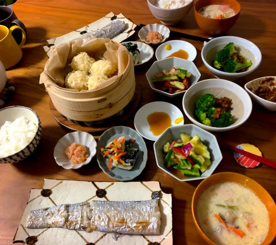 萬坊のいかしゅうまいと太刀魚の塩焼き定食|こんぶさん