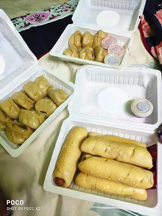 Snapdishの料理写真:#sausagebun 
#chickenmomo 

Customer Review 
alhamdu lillah 🧡|Sadia Meherinさん