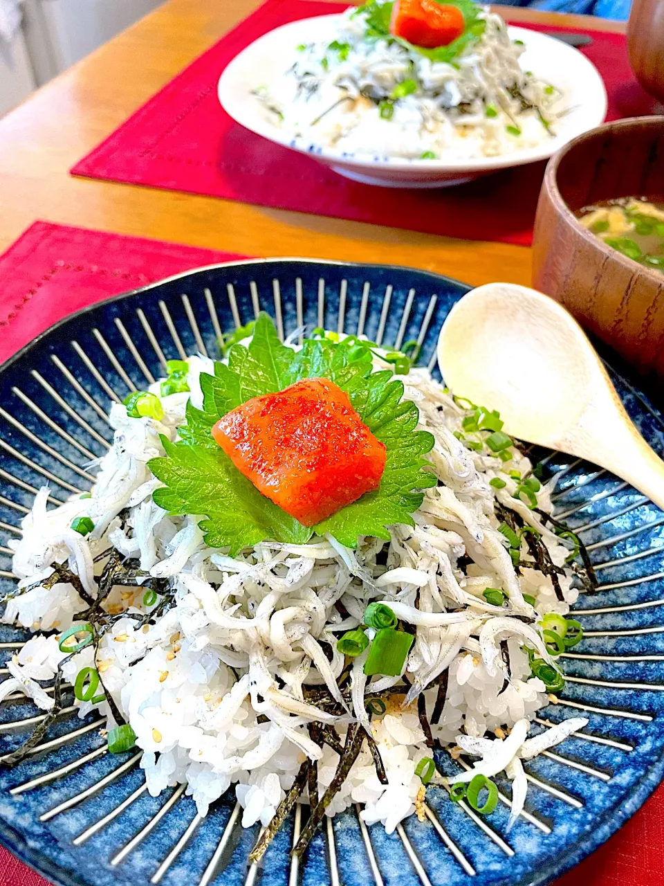 しらす明太丼🍀|おかちさん