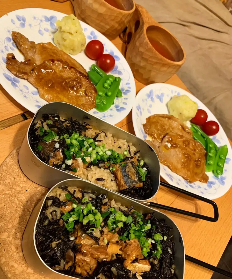 メスティンで味噌サバ缶とひじきご飯🥫|みっこちゃんさん