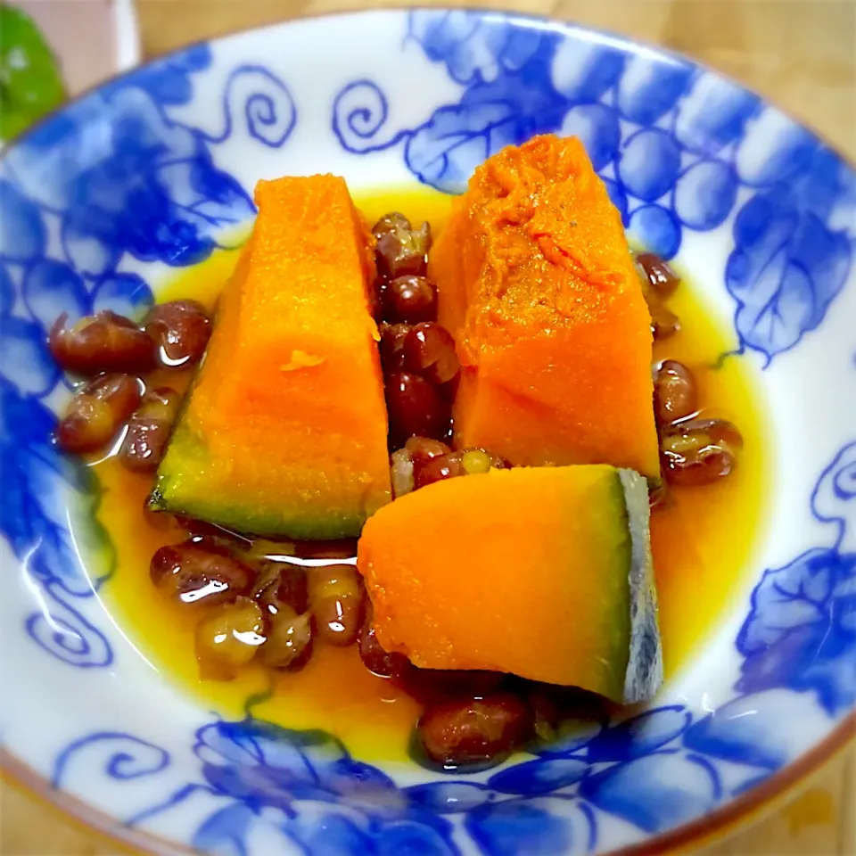 かぼちゃ🎃と小豆で「いとこ煮」　何故いとこか　由来が面白かった😆|みずはらさん