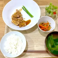 Snapdishの料理写真:鶏肉のてりやきほか|mikomikoさん