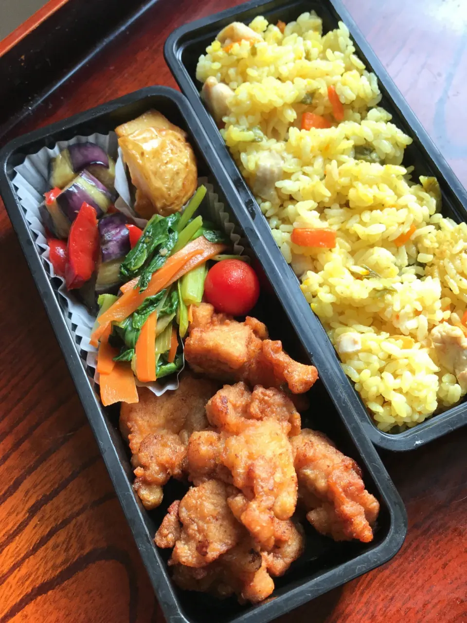 唐揚げサフランライス弁当|二キィさん