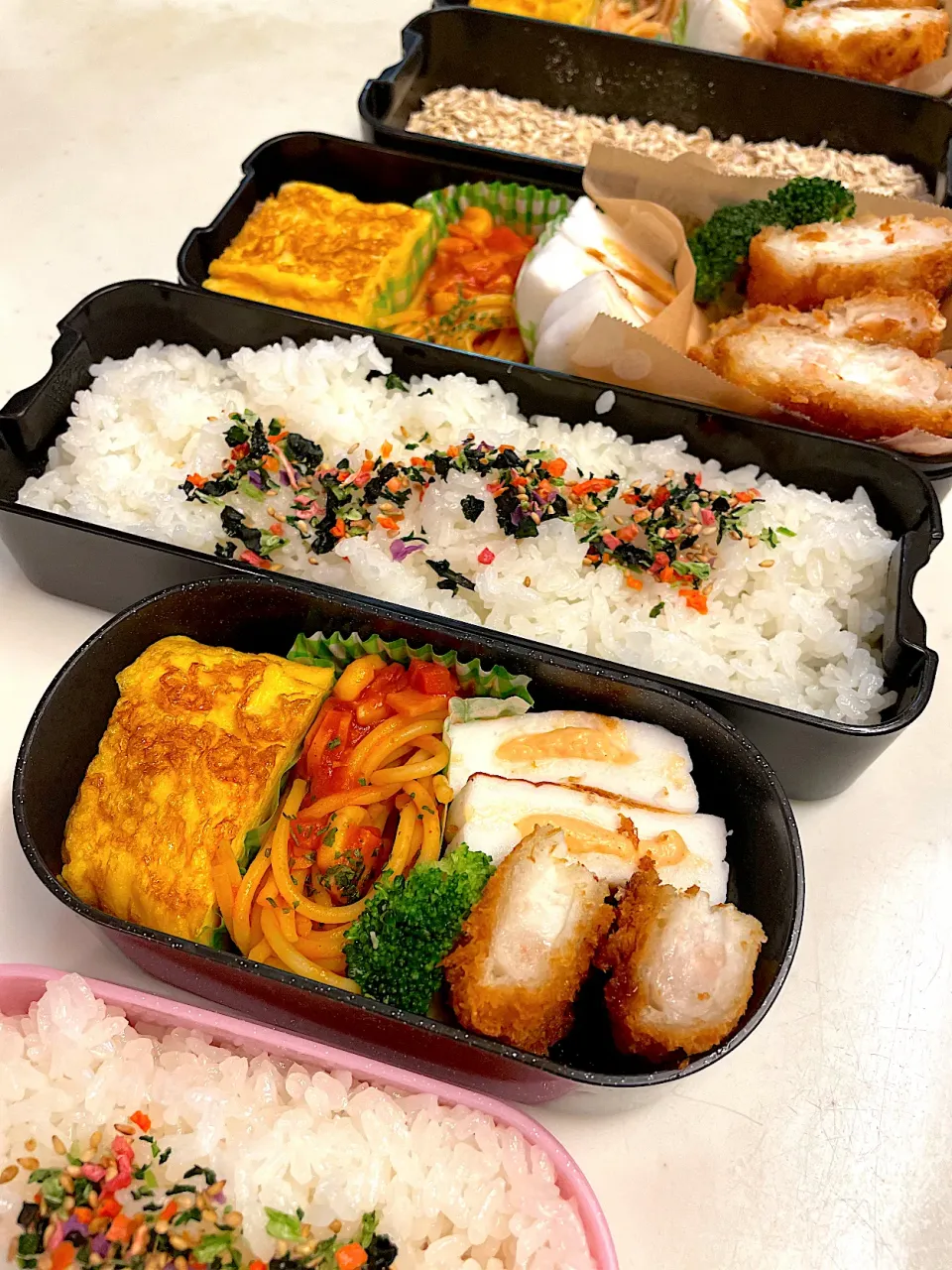 高校生兄妹と旦那さんのお弁当🍱|だまさん