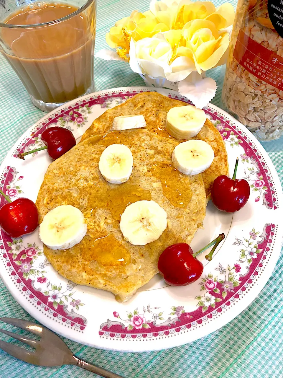 オートミールバナナパンケーキ🍌🥞✨|＊いちご＊さん