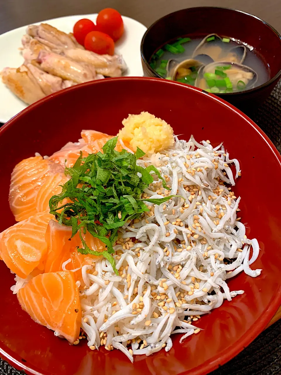 サーモンしらす丼♡|ゆきりん。さん