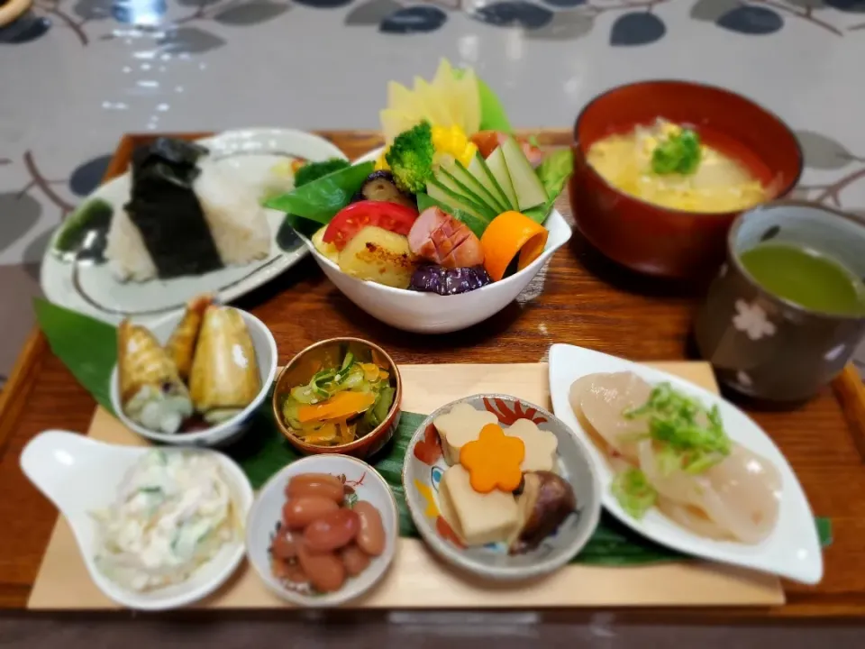 Snapdishの料理写真:今日の朝ごはん🍚|こまちさん