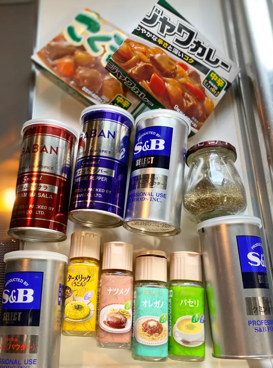 Snapdishの料理写真:カレーにスパイス|かっちゃん杉さん