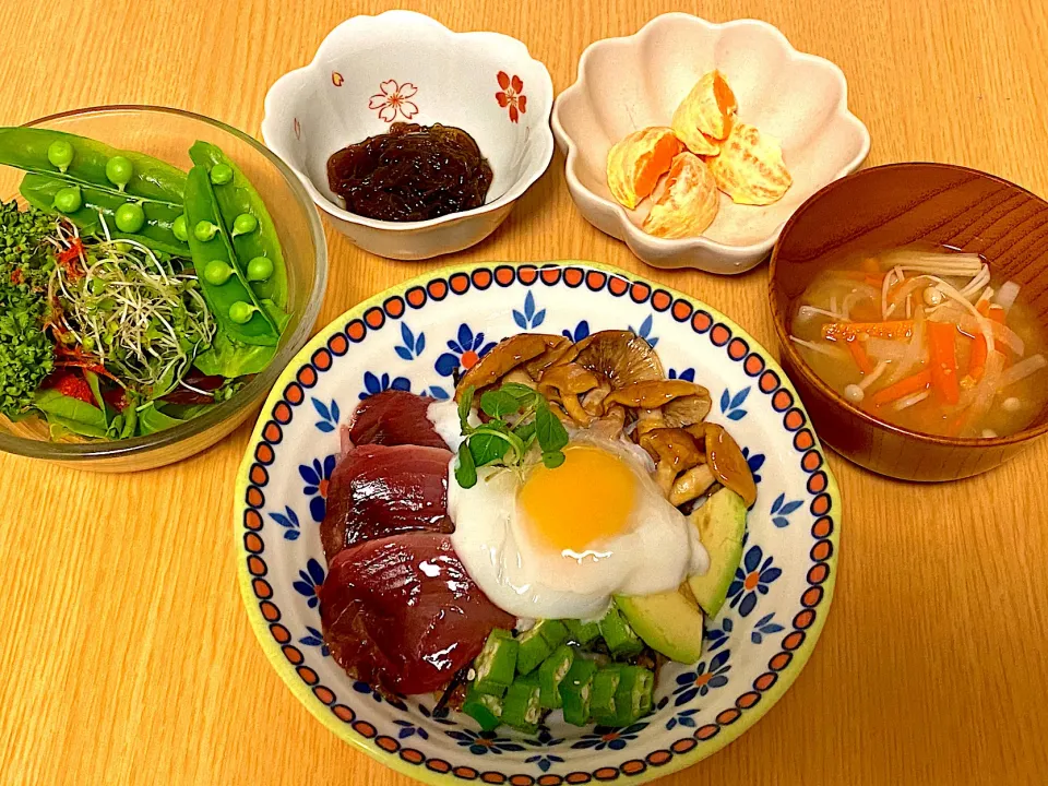 カツオと温玉丼|あさみさん