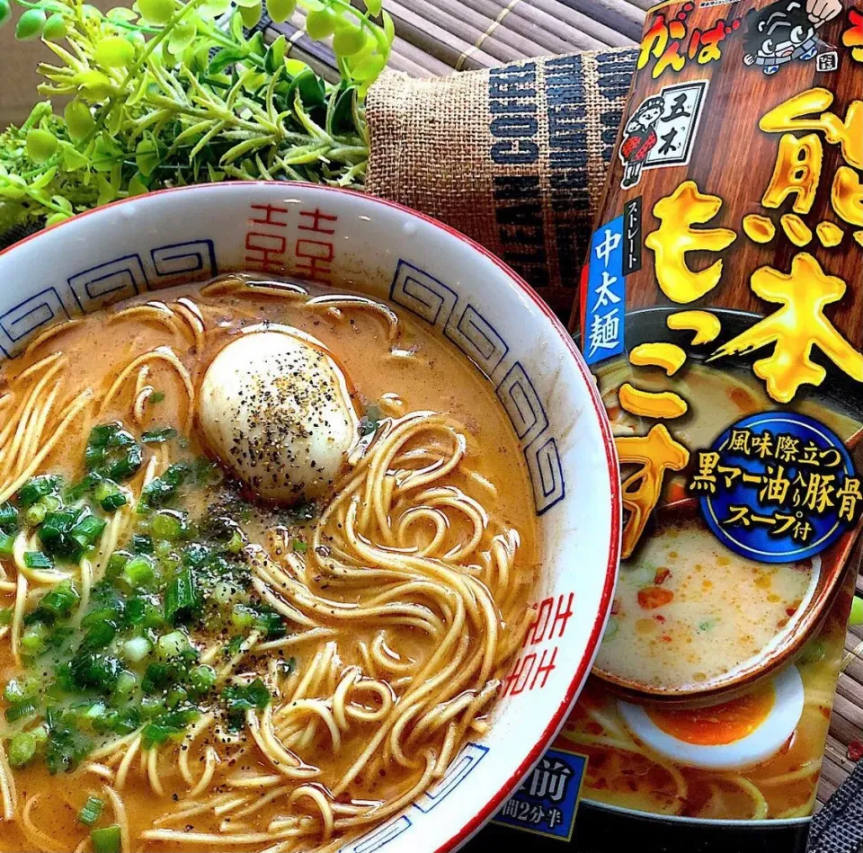 Snapdishの料理写真:熊本もっこすラーメン🍜|MAPITEEさん