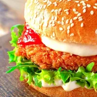 Crespy chicken burger|Dilan Sirimannaさん