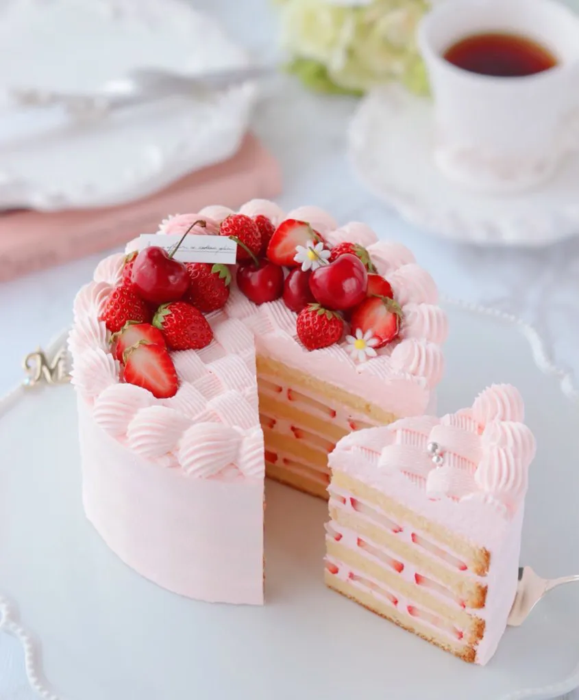 いちごのショートケーキ🍓|もえさん