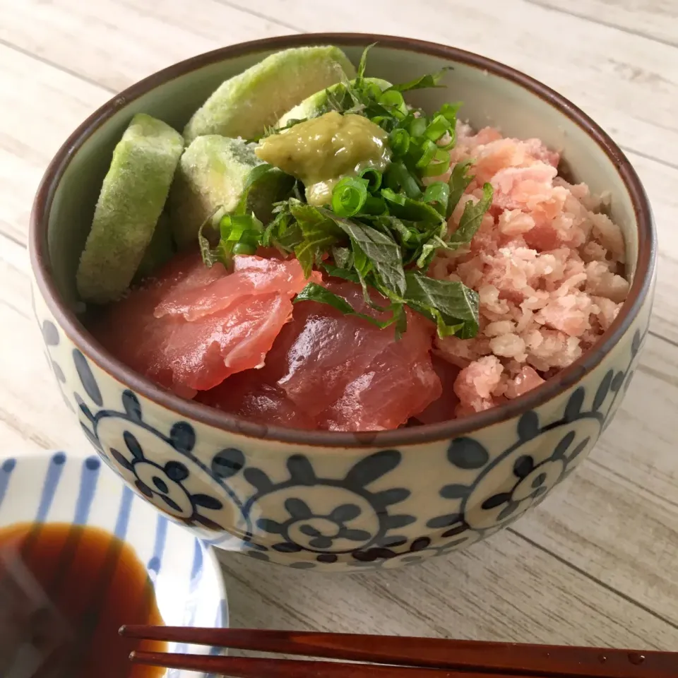 アボカドまぐろ丼|はるさん