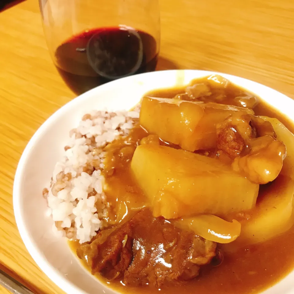 Snapdishの料理写真:牛すじ大根カレー|ぱちねぇさん