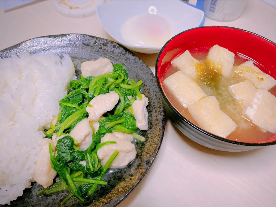 鶏ムネとほうれん草の中華塩炒め|ゆおさん