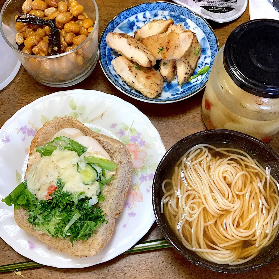 朝食の残りのパンとあるもので|みんみんさん