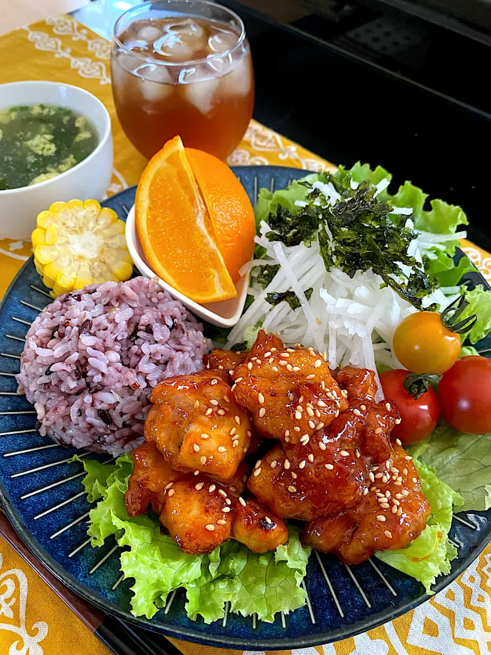 ヤンニョムチキンプレート🐓|ゆかりさん