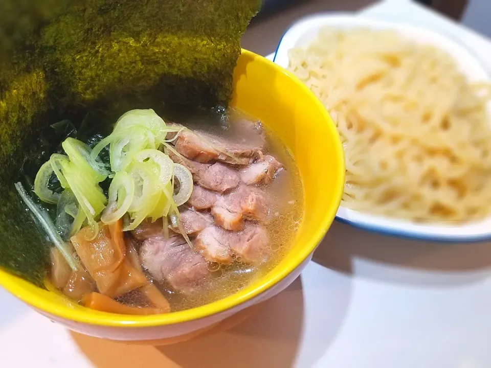 Snapdishの料理写真:塩つけ麺|29ちゃんPEさん