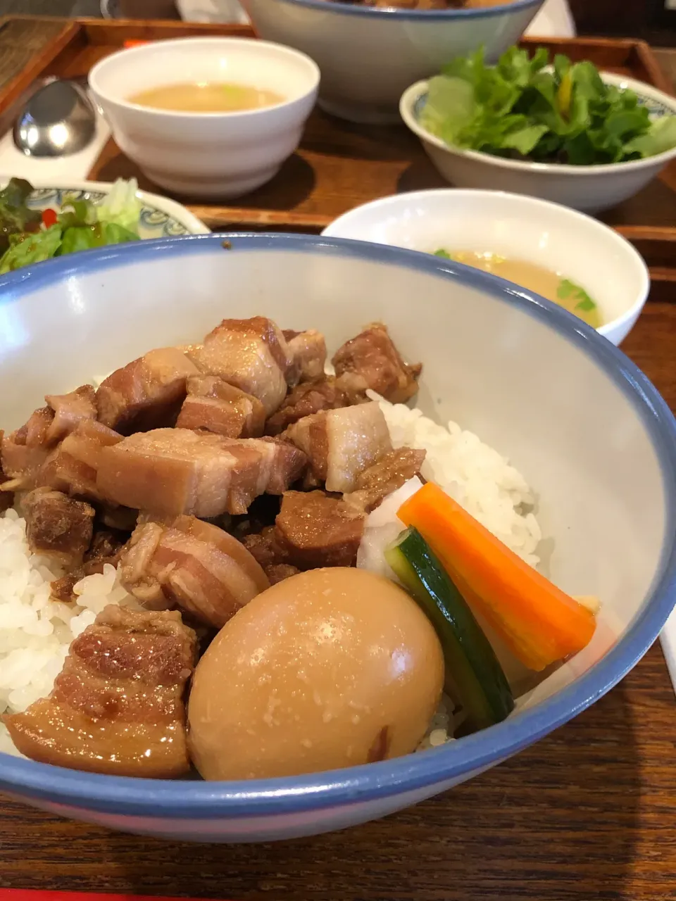 息子と外食ランチ　魯肉飯|K(カンナ)さん