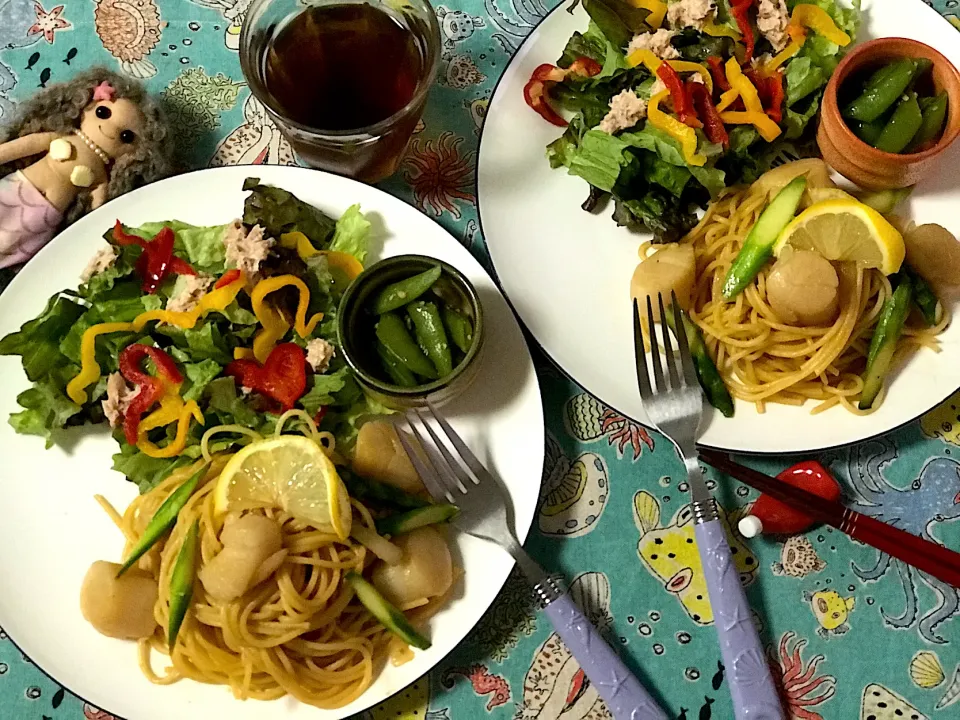 ホタテとアスパラの雲丹醤油ガリバタパスタ🍝なだちいちゃんありがと💓|noeさん