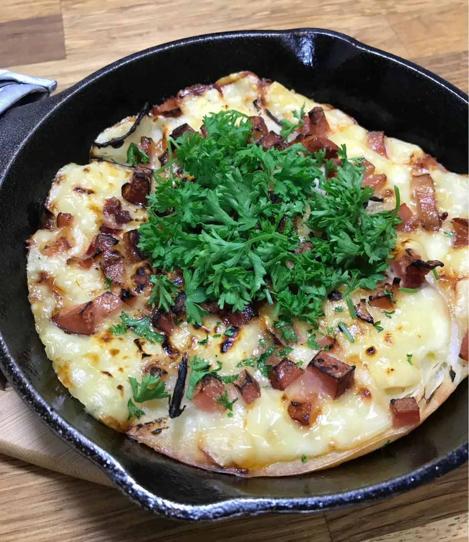 Snapdishの料理写真:マッシュドポテトベーコンチーズ🧀🥓🥔|morimi32さん