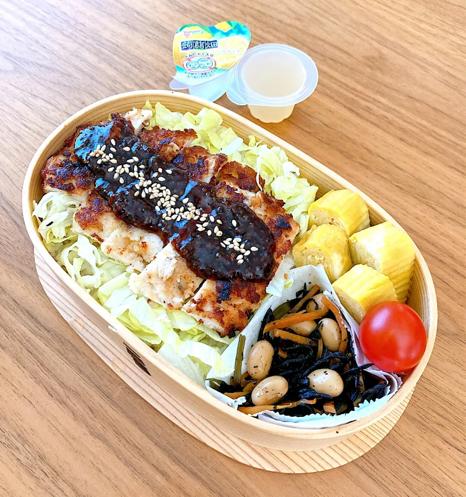 チキンカツ弁当|acchi2021さん