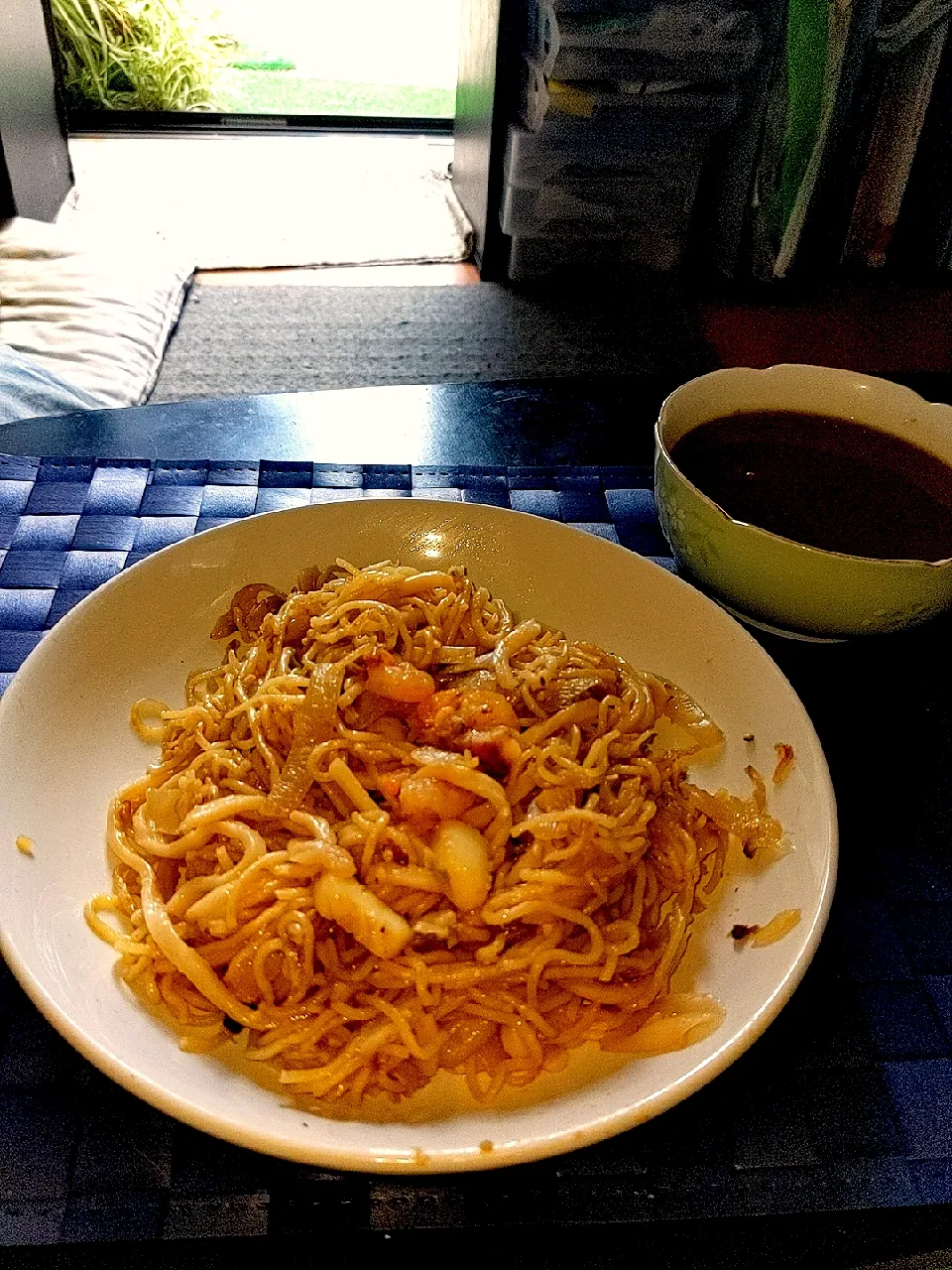 Snapdishの料理写真:夜勤明け脇屋シェフからの清湯スープで海鮮焼きそばうどん|Tarou  Masayukiさん