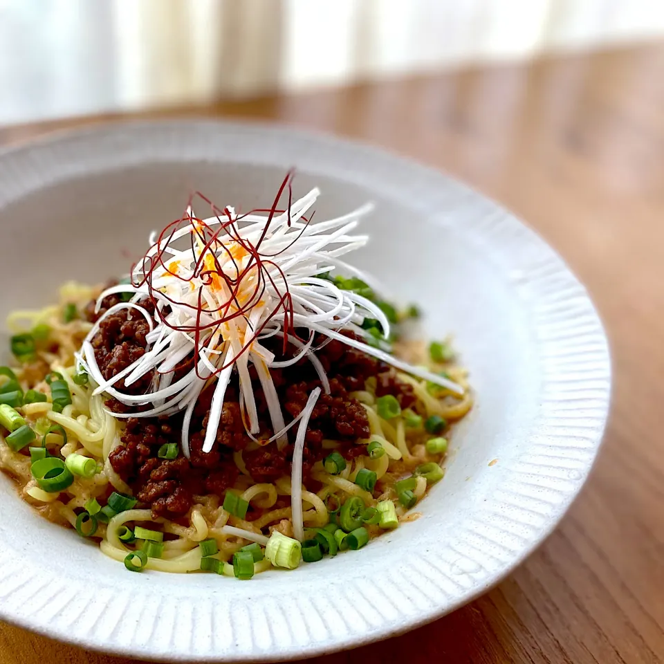 Snapdishの料理写真:在宅ワークの今日は＊お手製汁なし坦々麺|yu papaさん