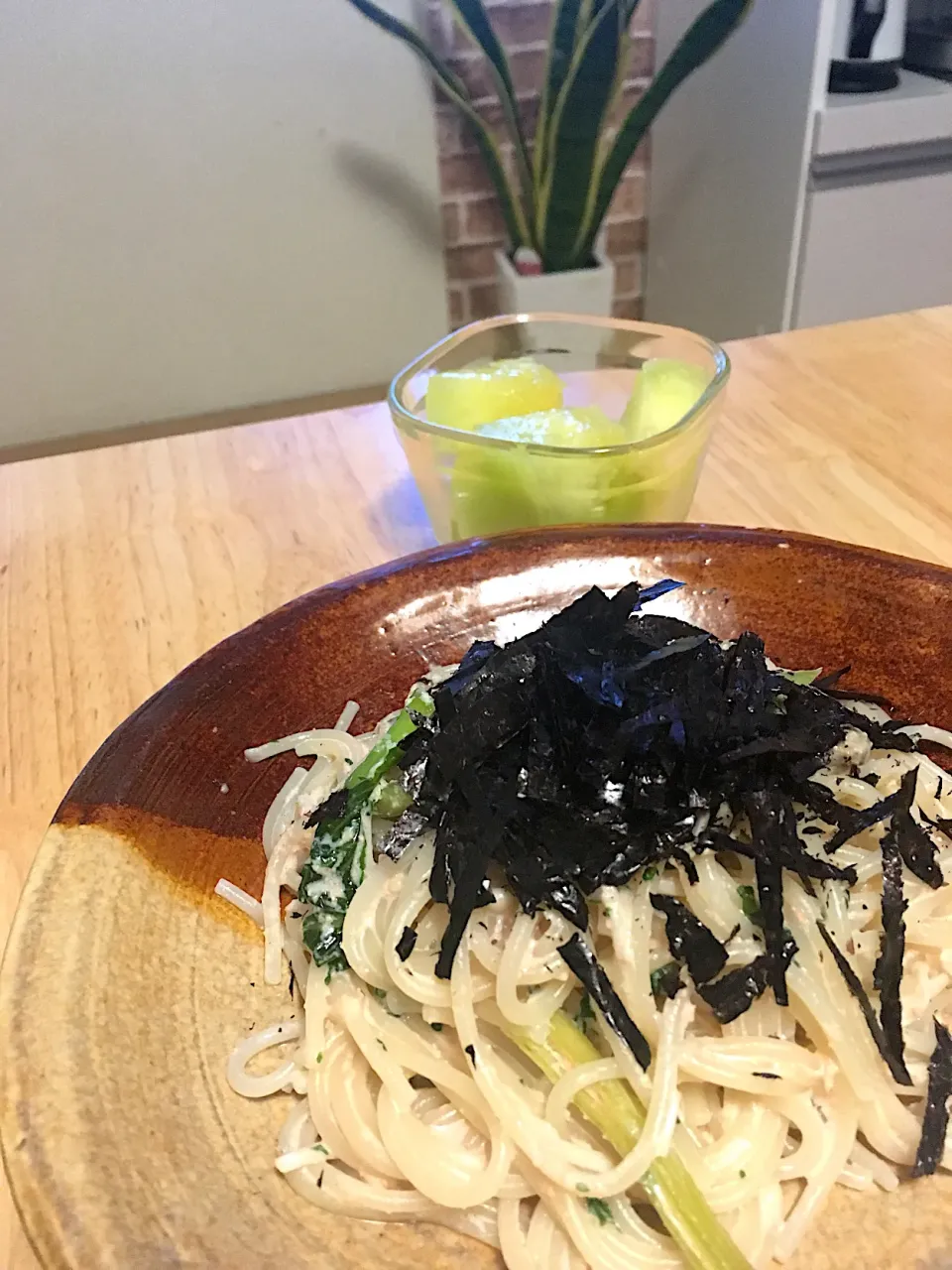 たらこ和風クリームパスタと甘〜いメロン🍈٩꒰*´◒`*꒱۶ෆ͙⃛|さくたえさん