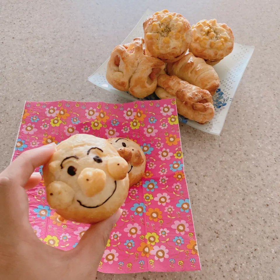 2歳の娘と作ったアンパンマンパン🥐|Haruka*さん