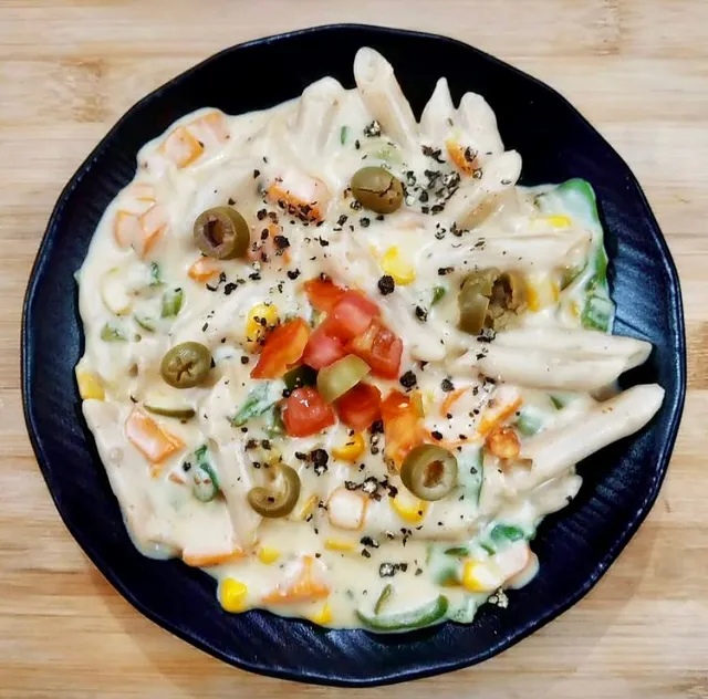 White sauce pasta|twoofustastyさん