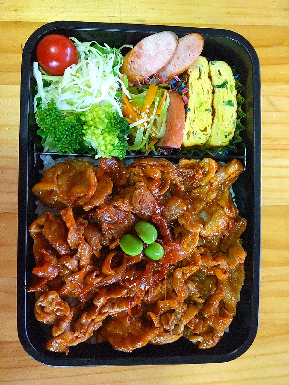 今日の長男さんのお弁当　豚テキ丼風|ペコちゃんさん